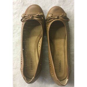 Pazzo 7.5 Shoes Flats Camel Bow Punched Detail